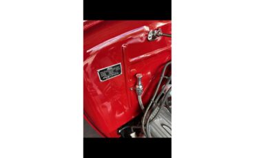 Ford-5-window-coupe-1930-Red-Brown-15