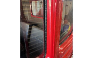 Ford-5-window-coupe-1930-Red-Brown-24