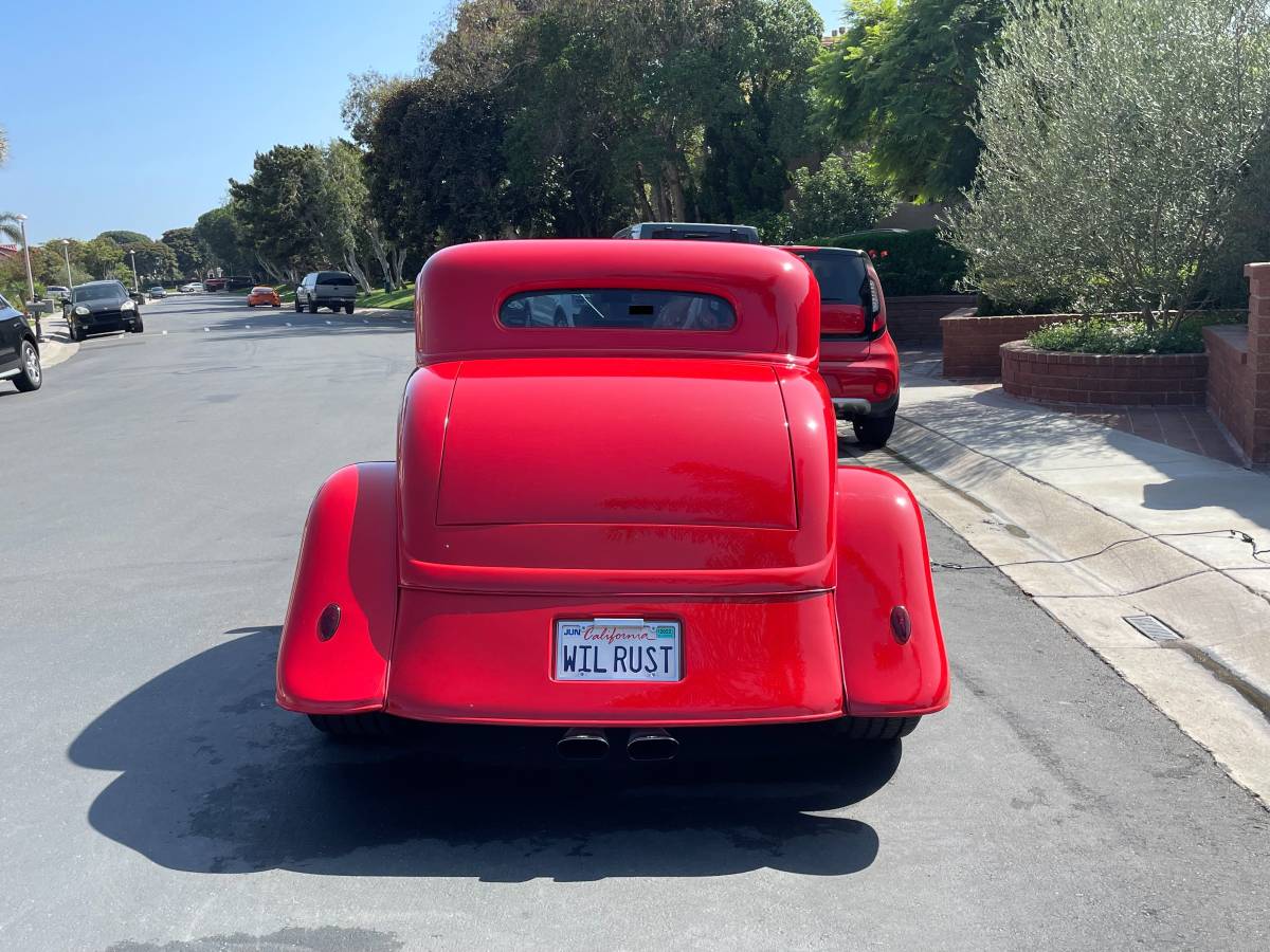 Ford-5-window-coupe-1934-red-15