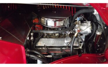 Ford-5-window-deluxe-coupe-1935-redblue-whiteblack-3