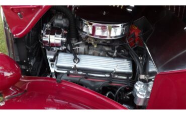 Ford-5-window-deluxe-coupe-1935-redblue-whiteblack-4