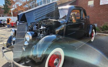 Ford-5-window-rumble-seat-coupe-1935-Black-BeigeBlack-1