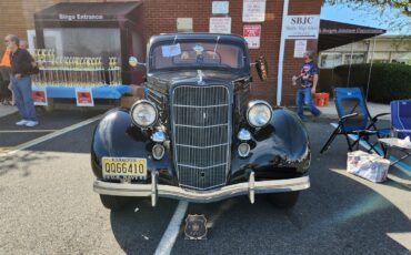 Ford-5-window-rumble-seat-coupe-1935-Black-BeigeBlack-2