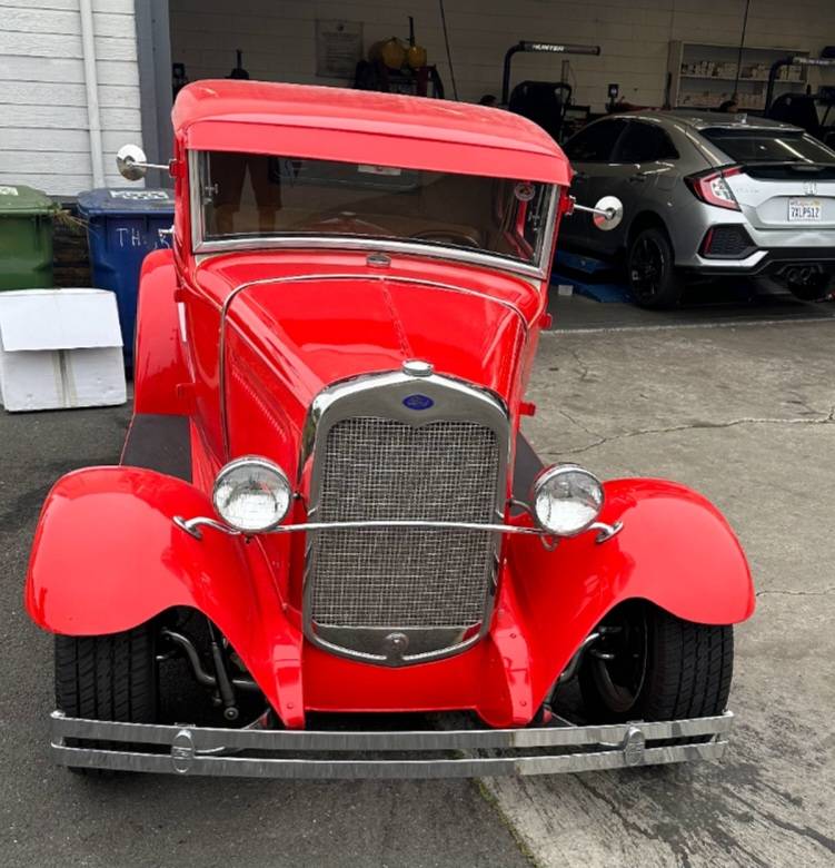 Ford-5-windows-1931-red-2