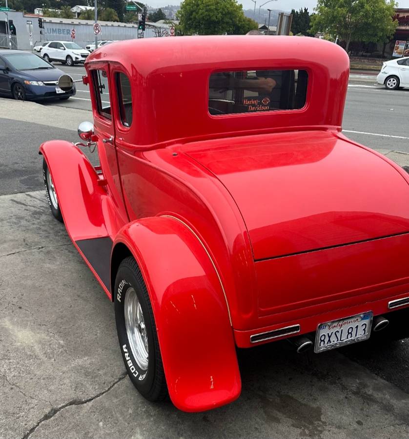Ford-5-windows-1931-red-5