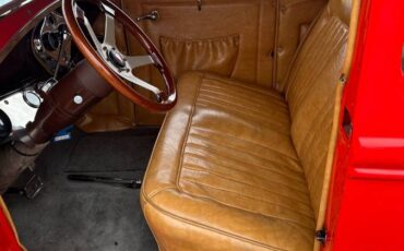Ford-5-windows-1931-red-7