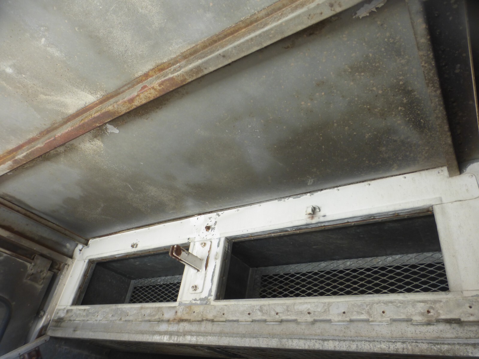 Ford-500-1961-MILK-TRUCK-18