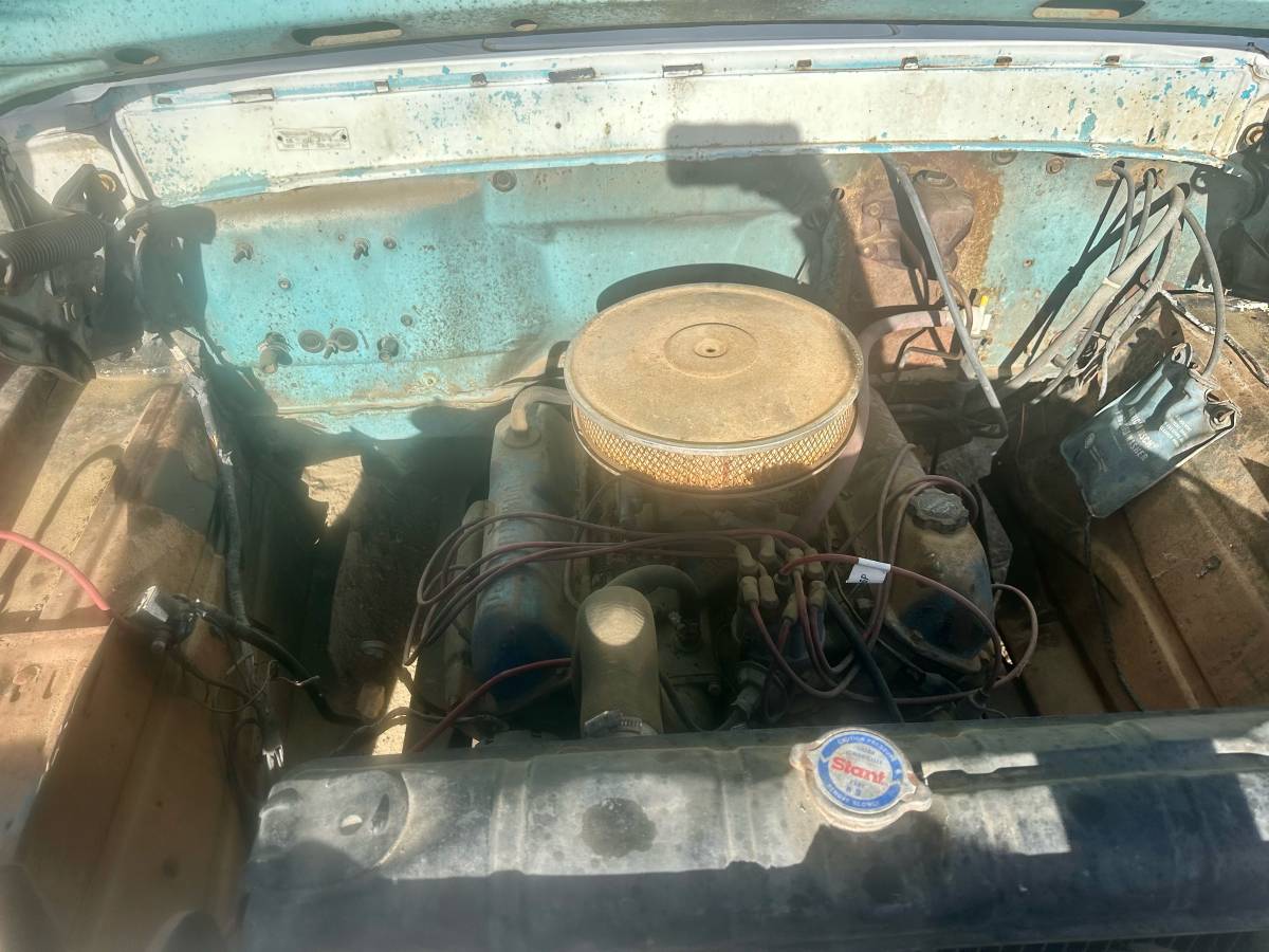Ford-600-1973-14