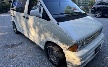 Ford-Aerostar-1989-3