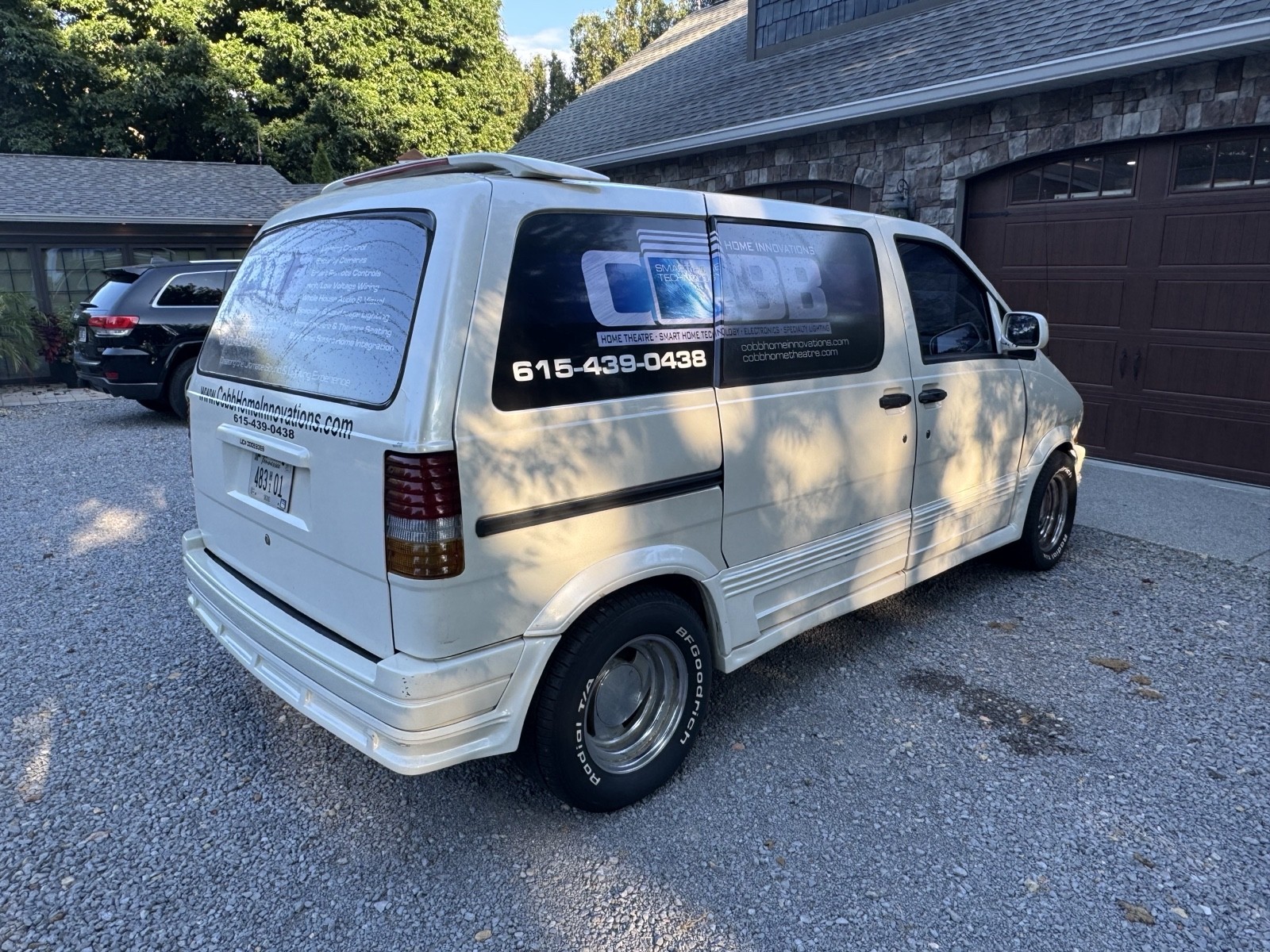 Ford-Aerostar-1989-4