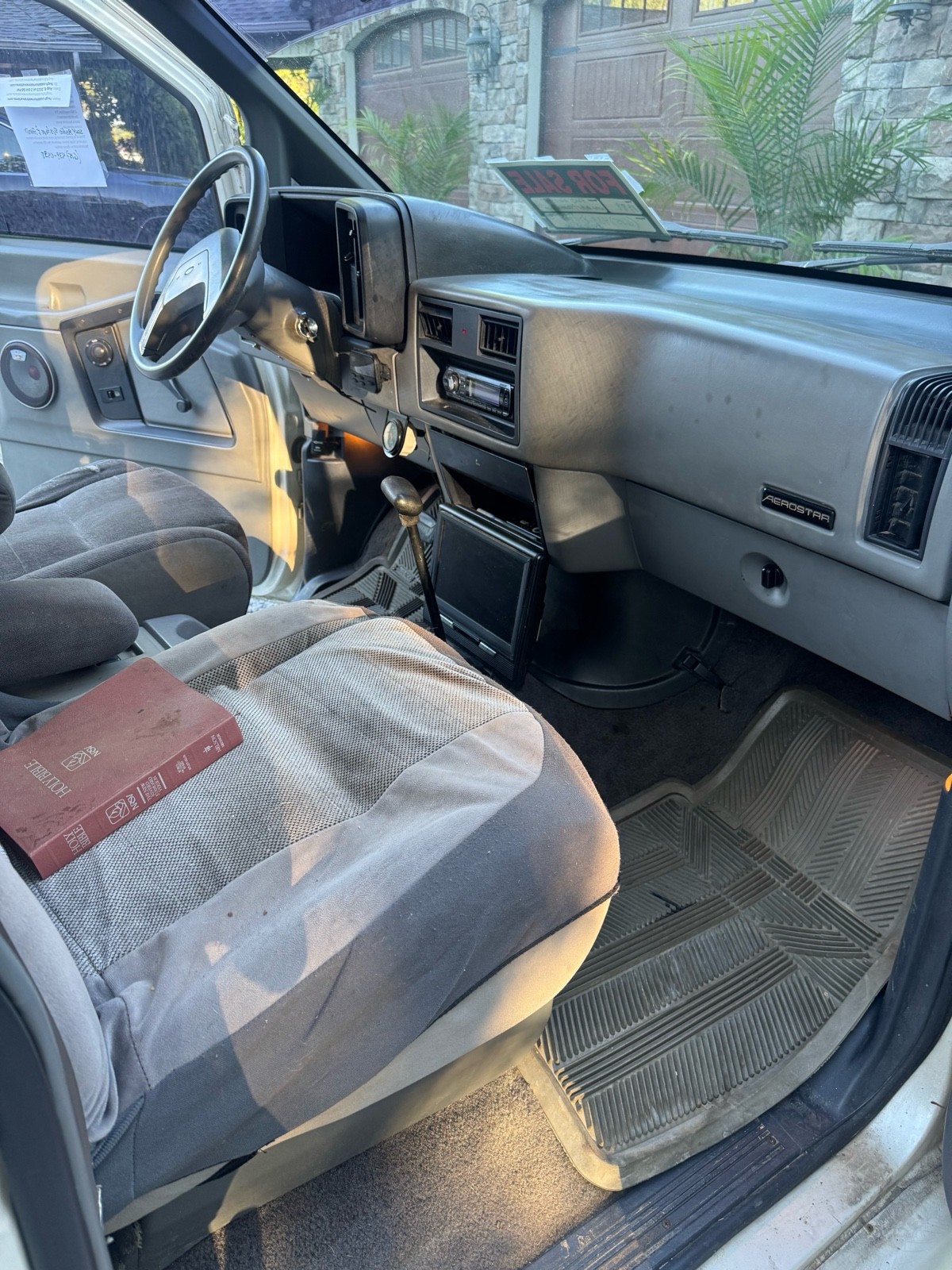 Ford-Aerostar-1989-8