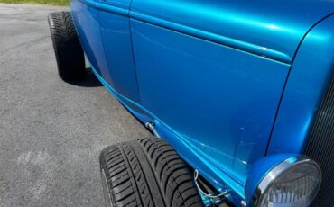 Ford-Bobby-Alloway-high-boy-roadster-alloway-chassis-1932-2