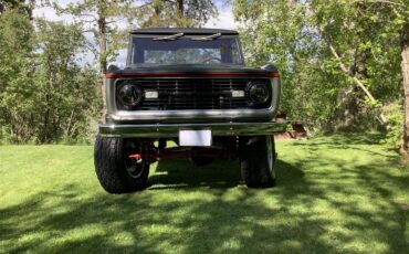 Ford-Bronco-1966-Black-14