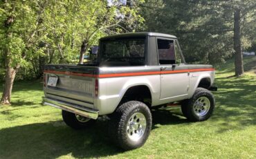 Ford-Bronco-1966-Black-19