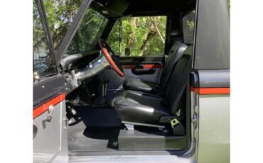 Ford-Bronco-1966-Black-29