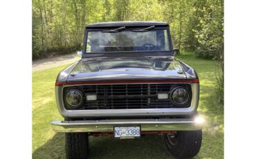 Ford-Bronco-1966-Black-3
