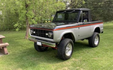 Ford-Bronco-1966-Black