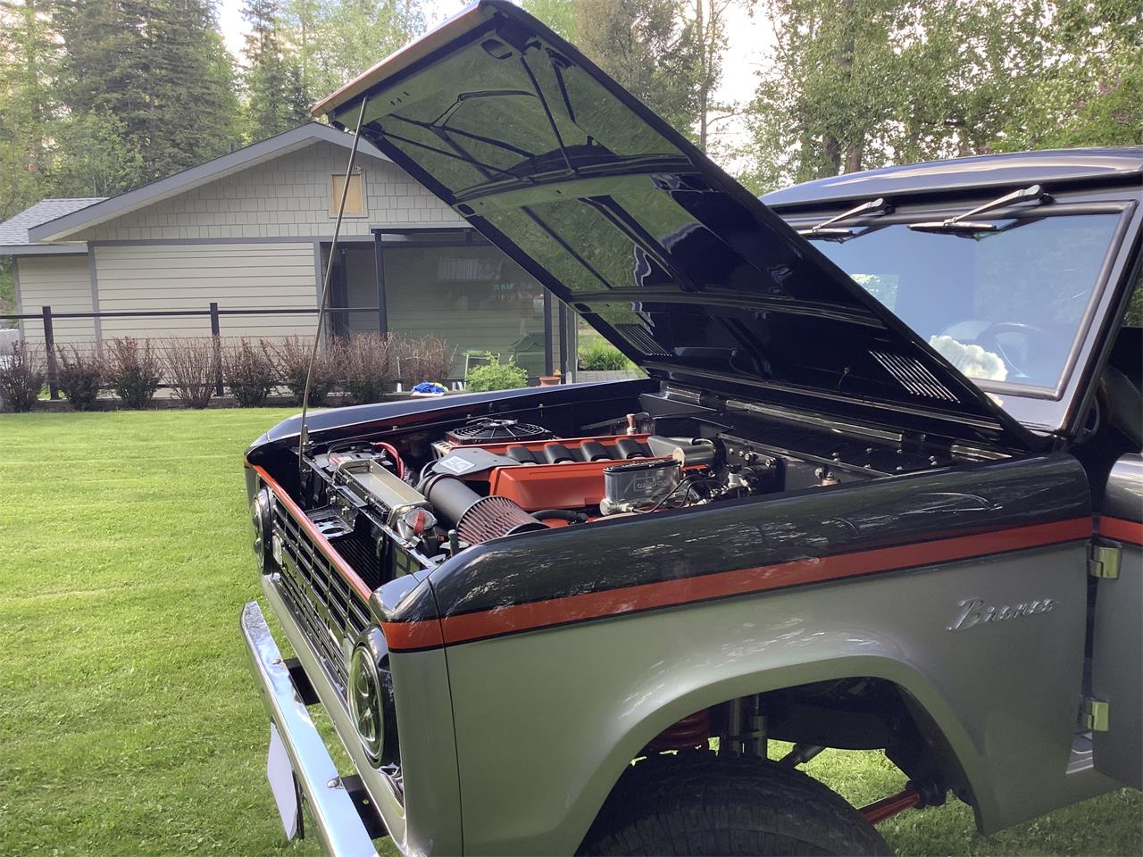 Ford-Bronco-1966-Black-39