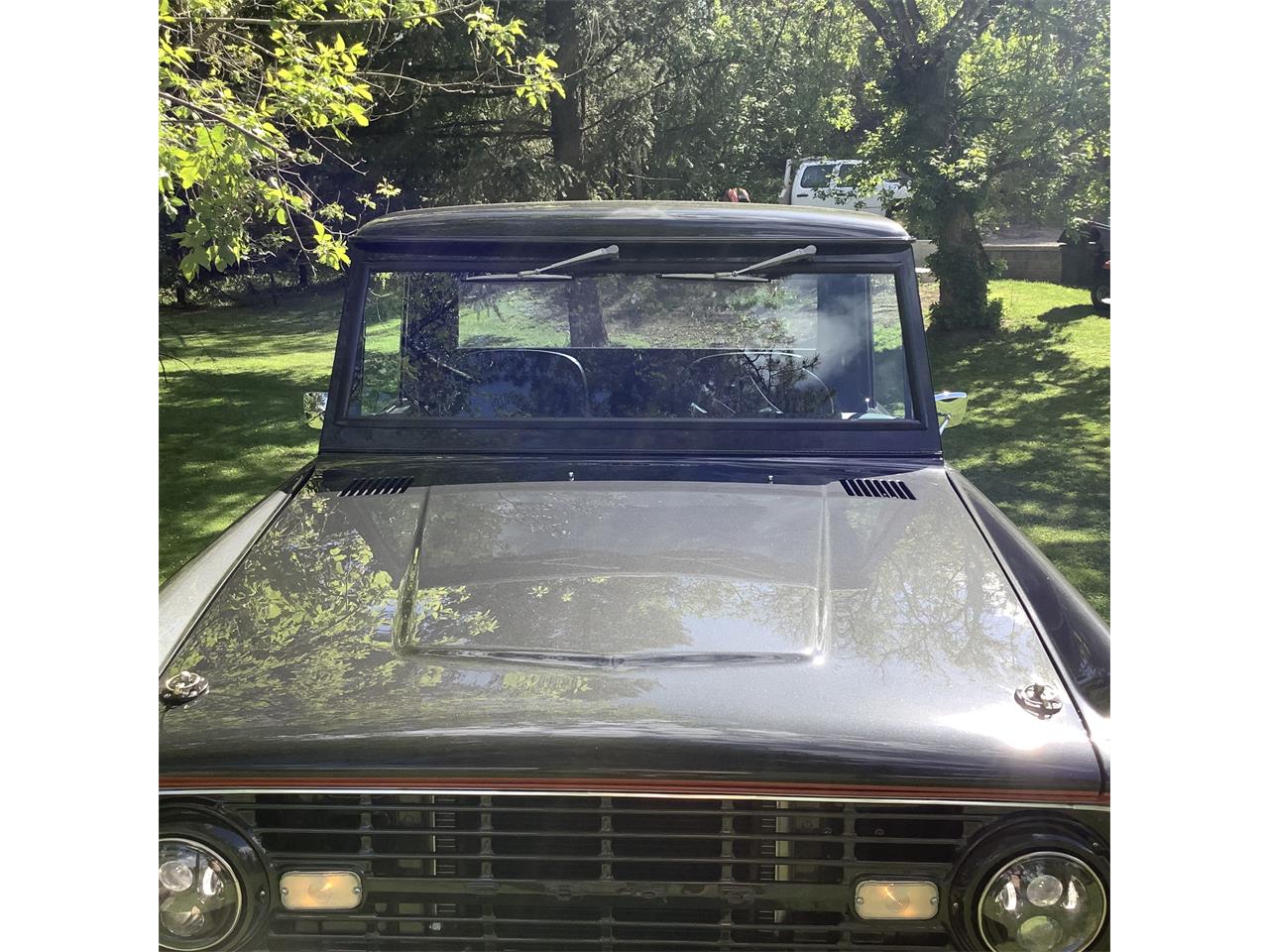 Ford-Bronco-1966-Black-4