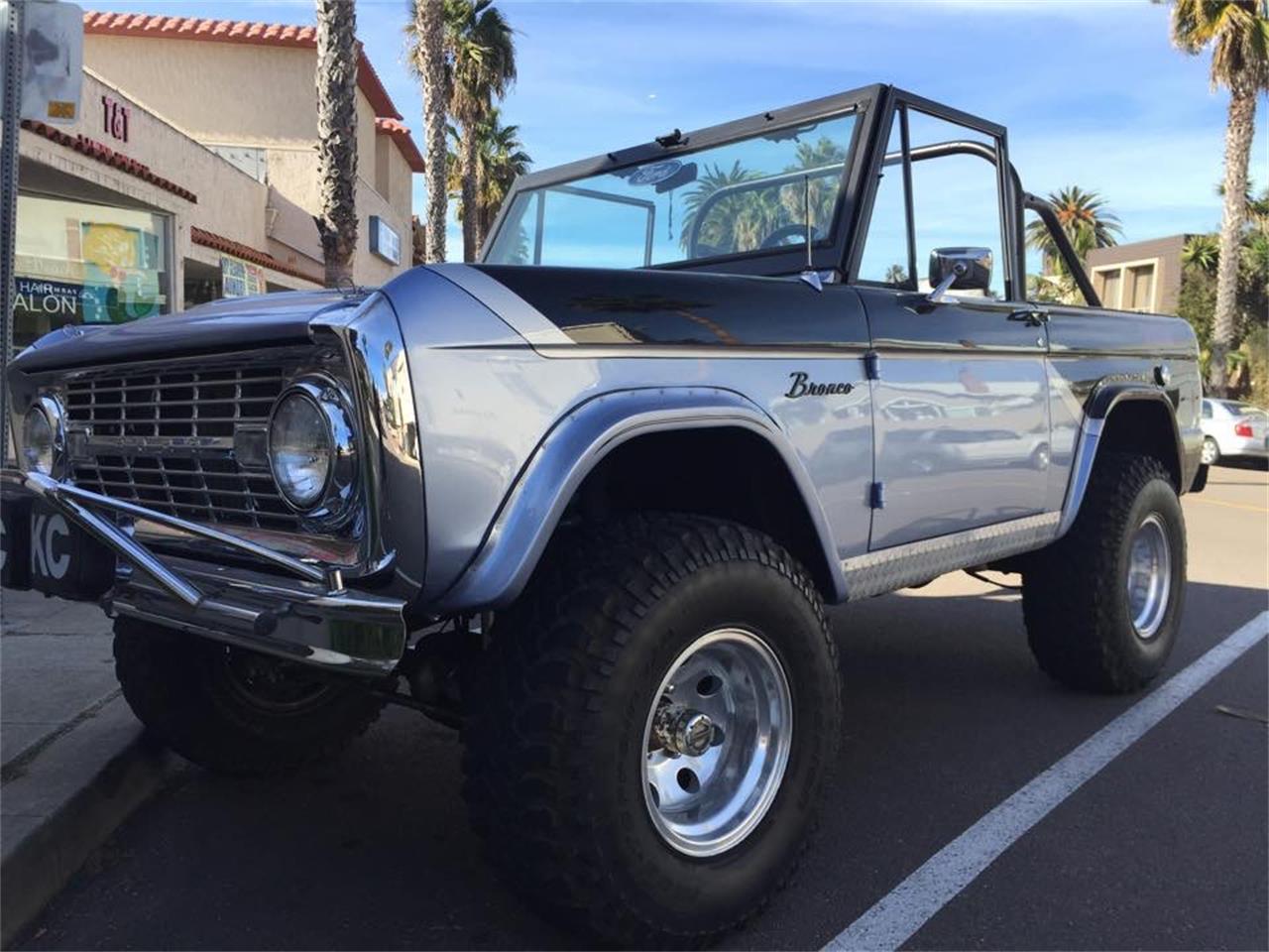 Ford-Bronco-1966-Blue-Silver-Black-Blue-Grey-6