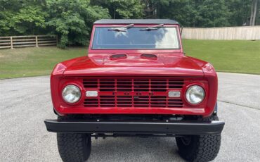 Ford-Bronco-1966-Ford-Red-Black-25