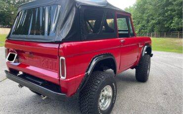 Ford-Bronco-1966-Ford-Red-Black-7