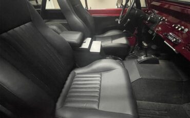 Ford-Bronco-1966-Red-Black-13