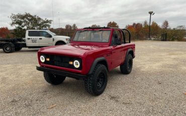 Ford-Bronco-1966-Red-Black-3