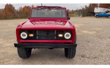 Ford-Bronco-1966-Red-Black-5