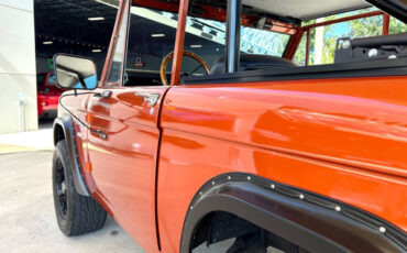 Ford-Bronco-1967-SUV-12