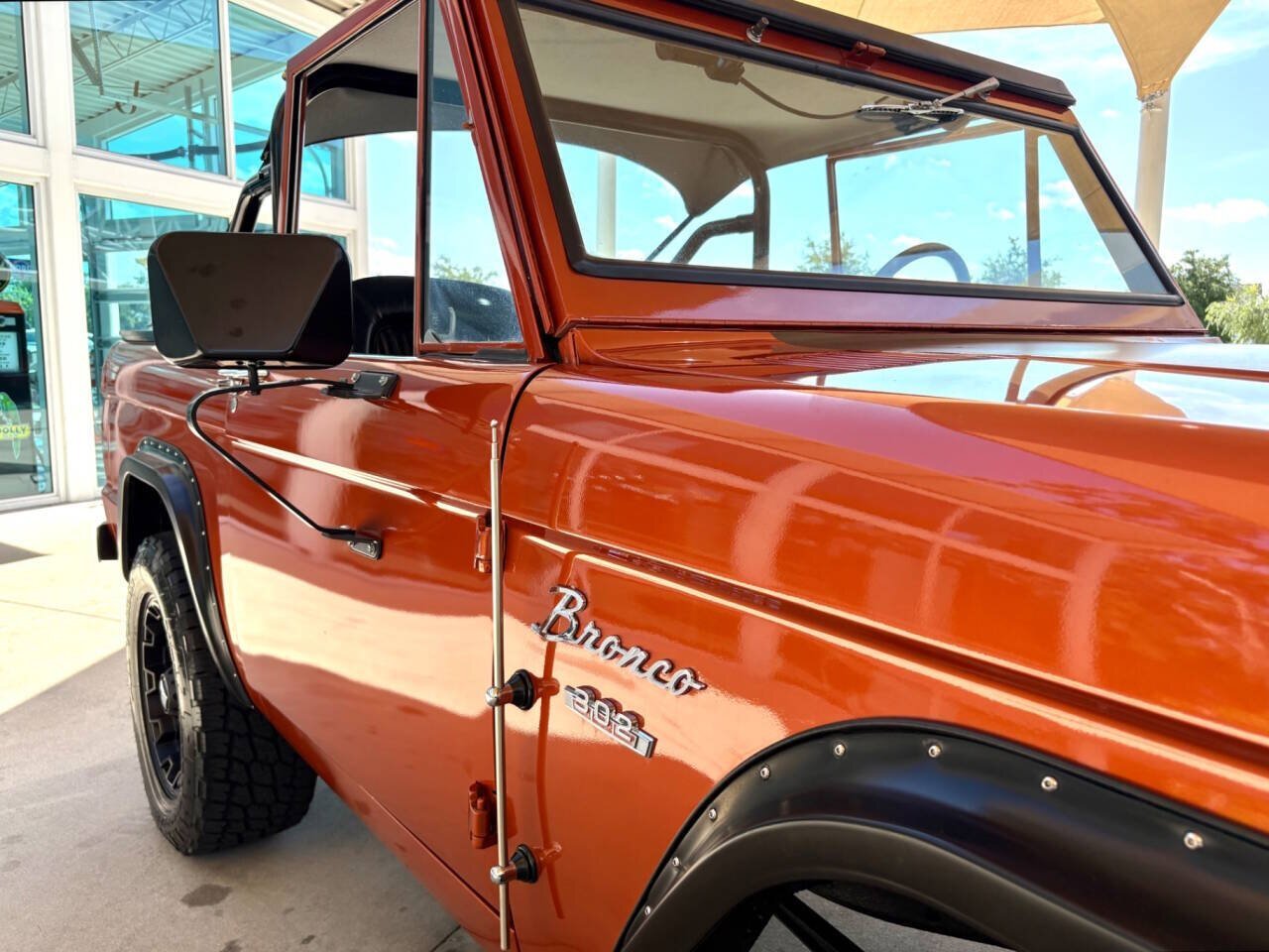 Ford-Bronco-1967-SUV-16