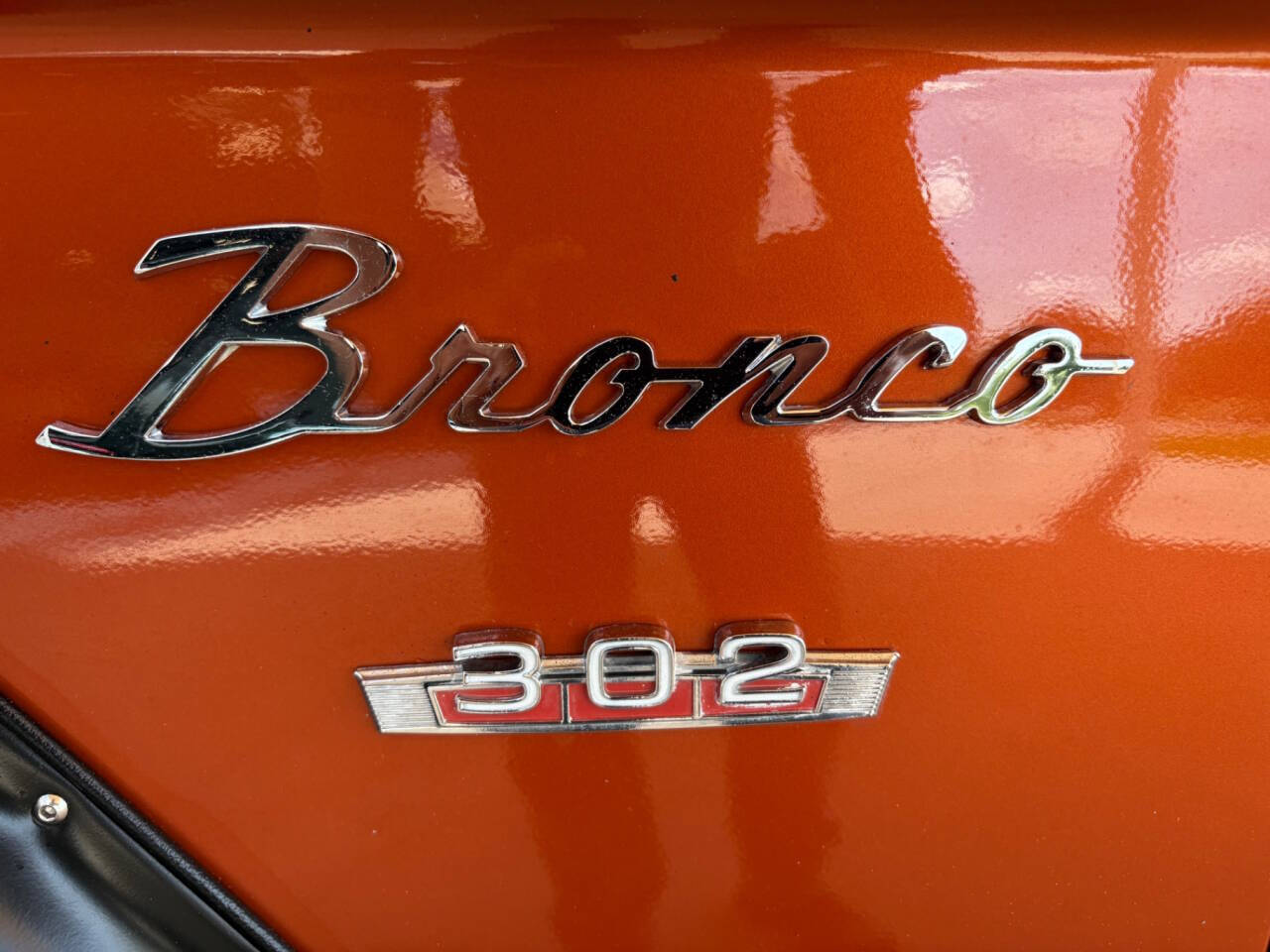 Ford-Bronco-1967-SUV-19