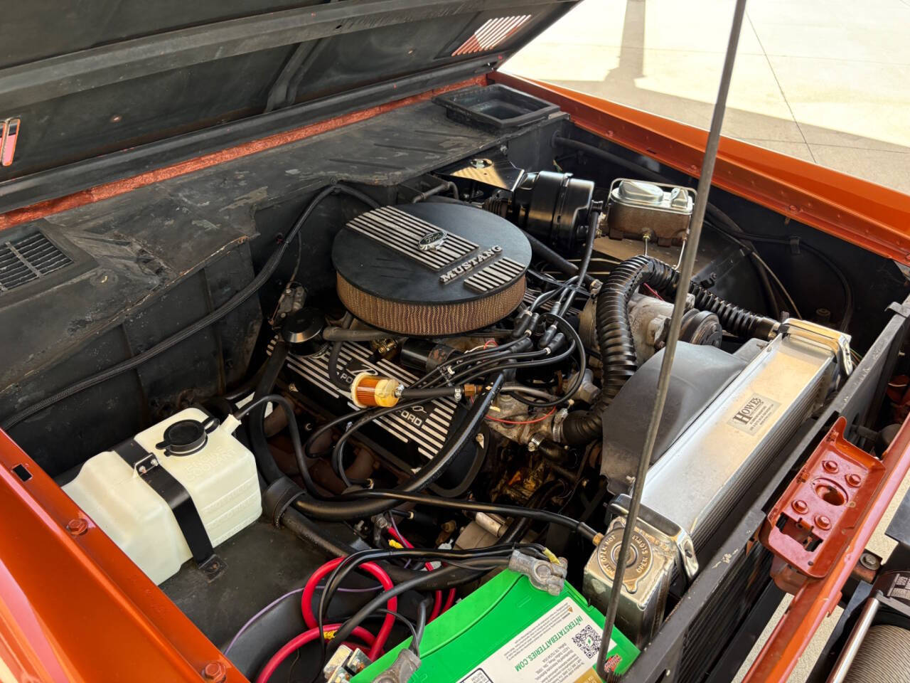 Ford-Bronco-1967-SUV-33