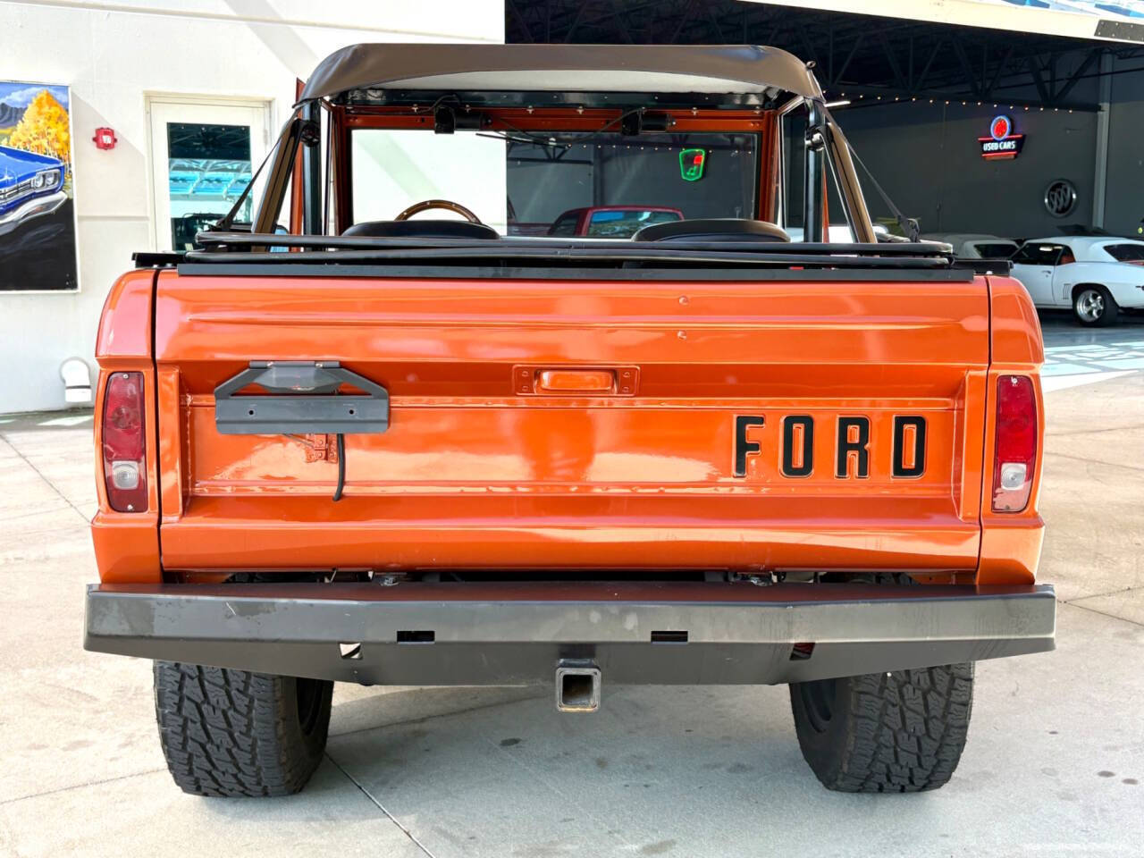 Ford-Bronco-1967-SUV-5