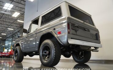 Ford-Bronco-1968-Dark-Gray-Metallic-Black-13