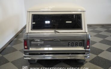 Ford-Bronco-1968-Dark-Gray-Metallic-Black-25
