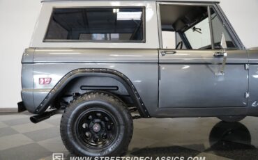 Ford-Bronco-1968-Dark-Gray-Metallic-Black-48