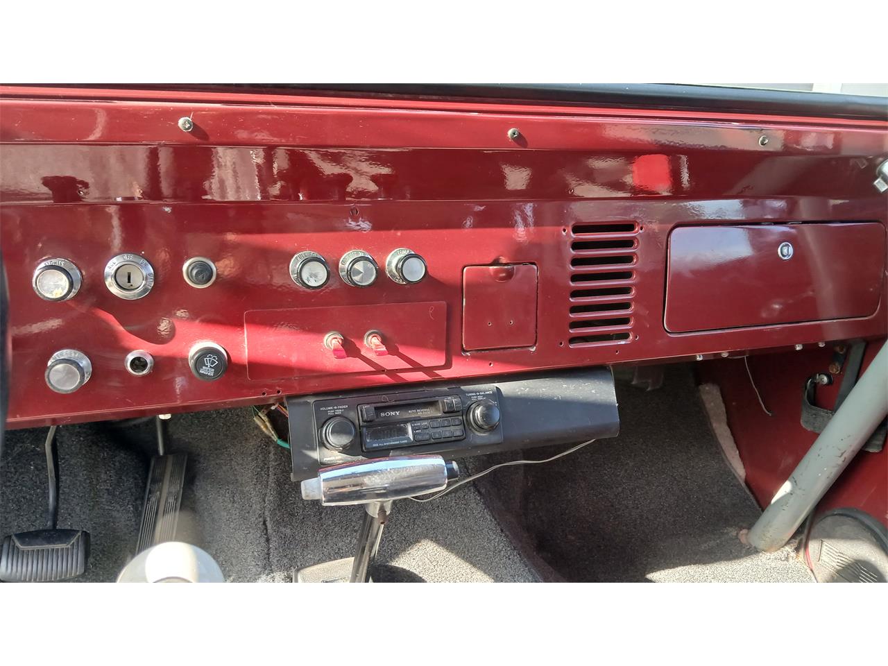 Ford-Bronco-1968-Maroon-Grey-15