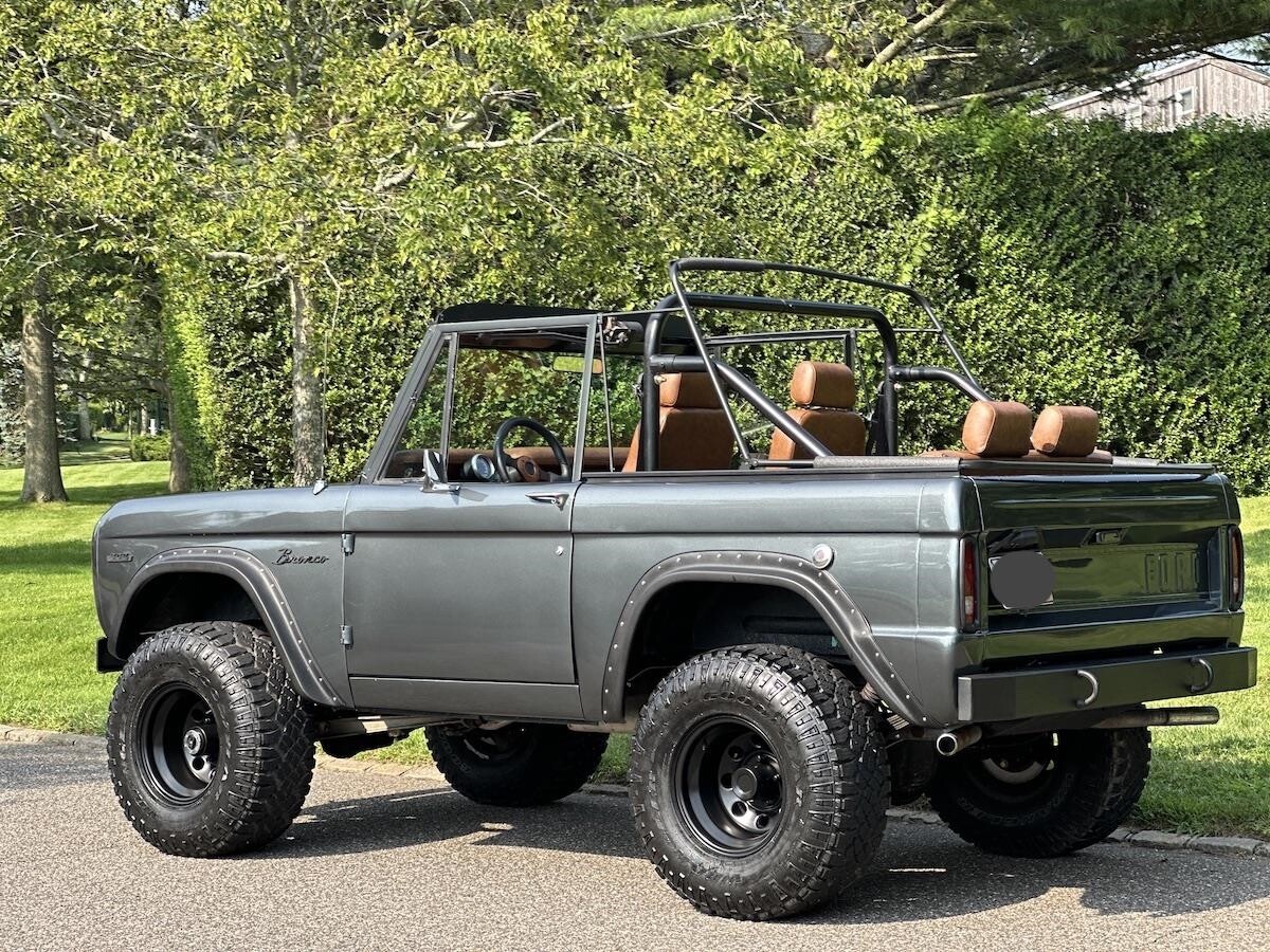 Ford-Bronco-1969-Convertible-15