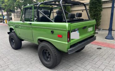 Ford-Bronco-1969-Green-Metallic-Black-21