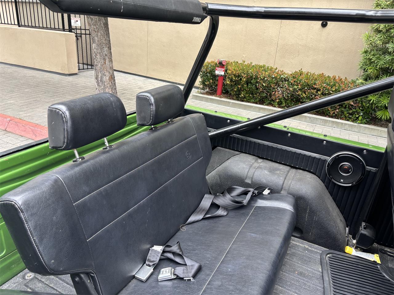 Ford-Bronco-1969-Green-Metallic-Black-47