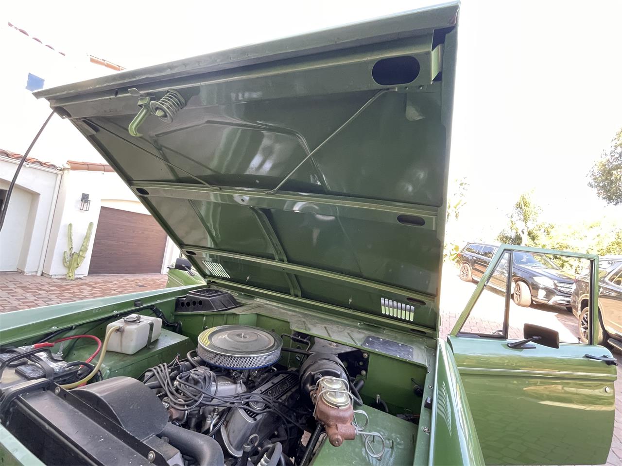 Ford-Bronco-1969-Green-Metallic-Black-50