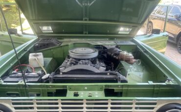 Ford-Bronco-1969-Green-Metallic-Black-56