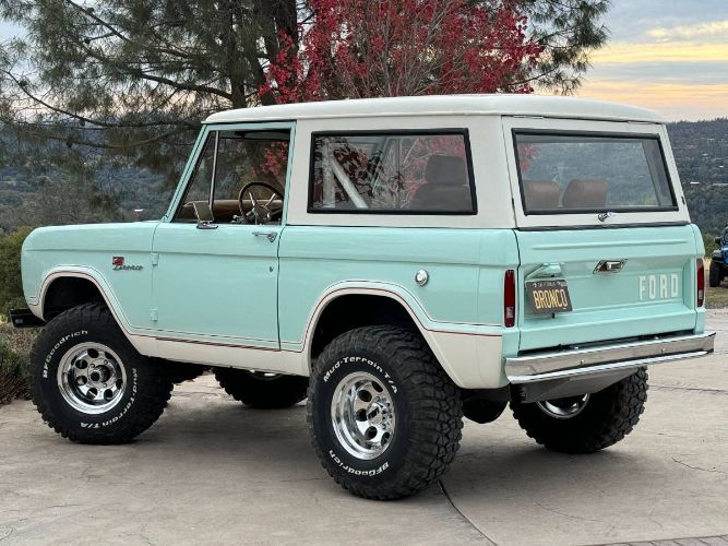 Ford-Bronco-1969-Light-Jade-13