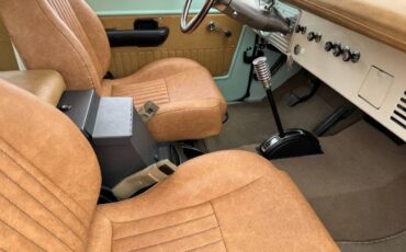 Ford-Bronco-1969-Light-Jade-9