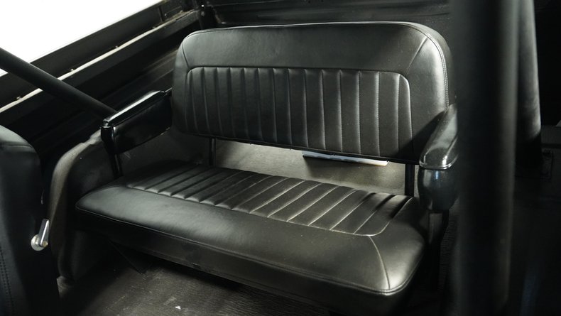 Ford-Bronco-1969-Royal-Blue-Black-10