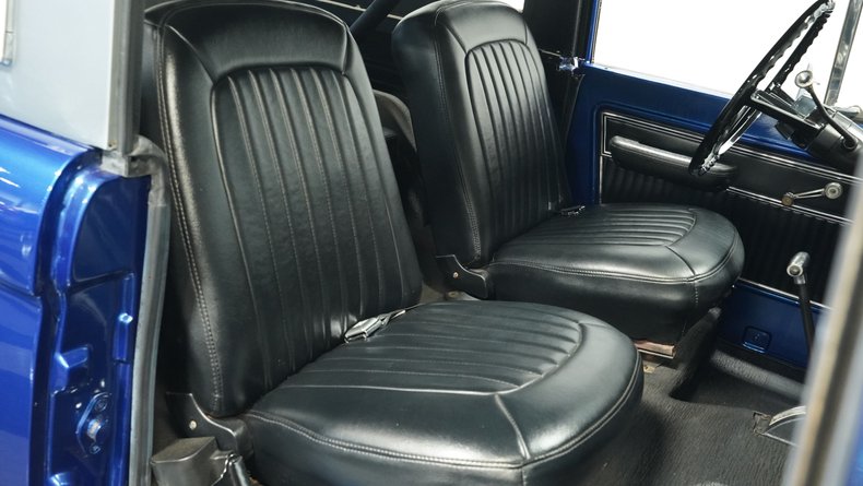 Ford-Bronco-1969-Royal-Blue-Black-12
