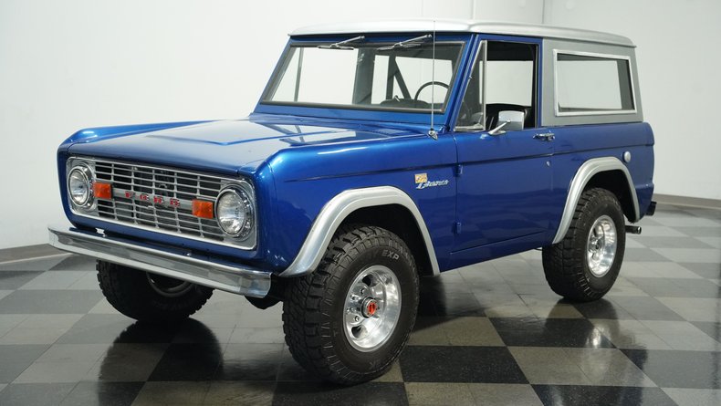 Ford-Bronco-1969-Royal-Blue-Black-13