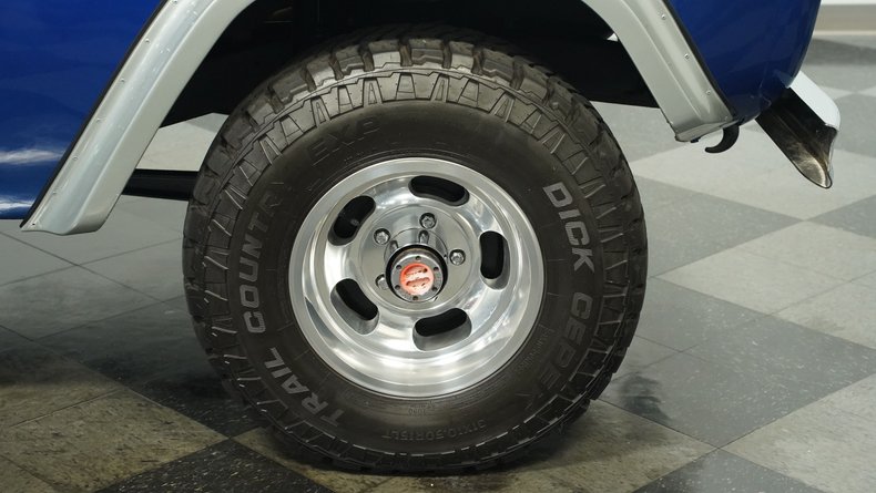 Ford-Bronco-1969-Royal-Blue-Black-6