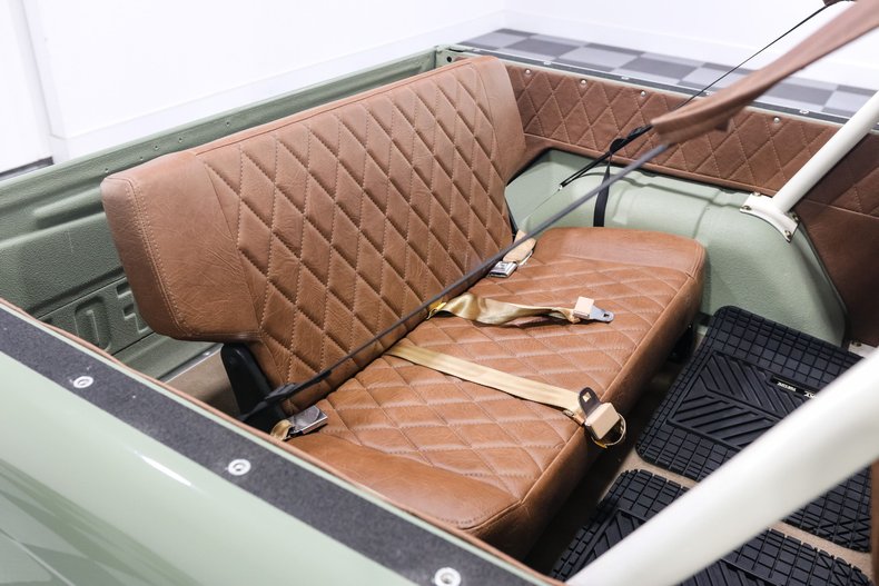 Ford-Bronco-1970-Galapagos-Green-Brown-25